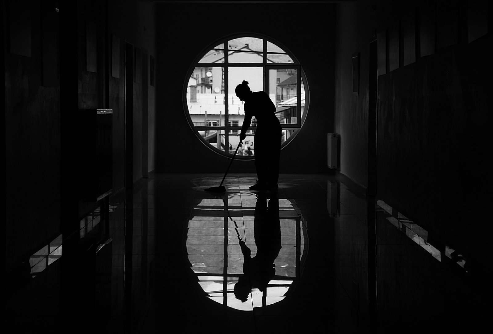 pexels-mehmet-orak-10239131 Flowers in the field